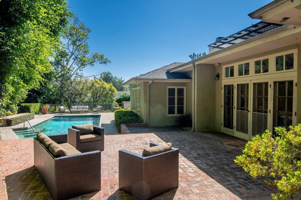 Villa Spacious 6-bedroom Holmby Hills With Pool, Game Room, And Near Ucla