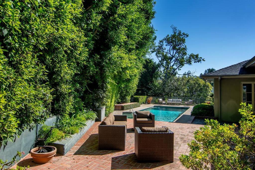 Villa Spacious 6-bedroom Holmby Hills With Pool, Game Room, And Near Ucla